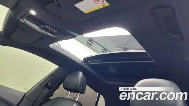 Audi Q8 2020 — ფოტო 13/20