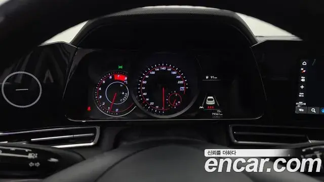 Hyundai The New Avante Hybrid 2022 — Photo 11/20