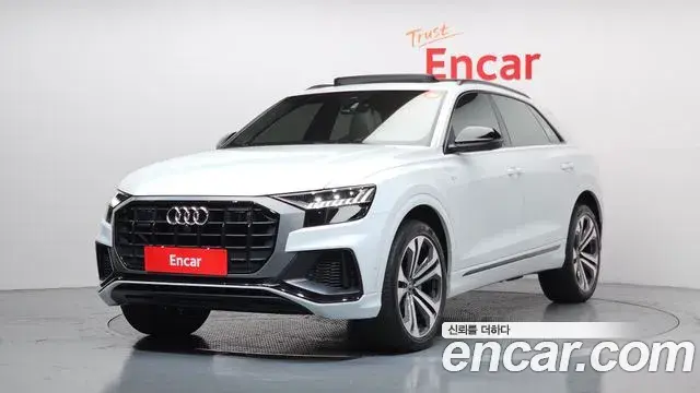 Audi Q8 2022 — Şəkil 9/20