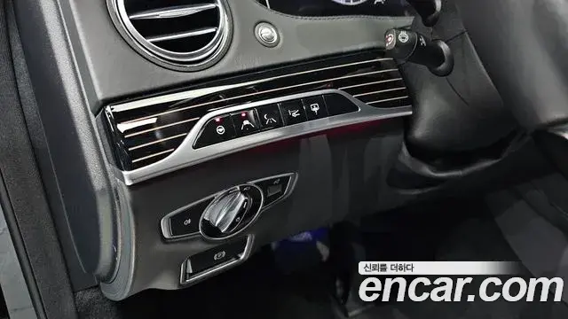 Mercedes-Benz S-Class 2018 — Фото 12/20