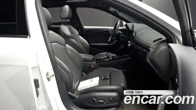 Audi A4 2021 — Photo 19/20