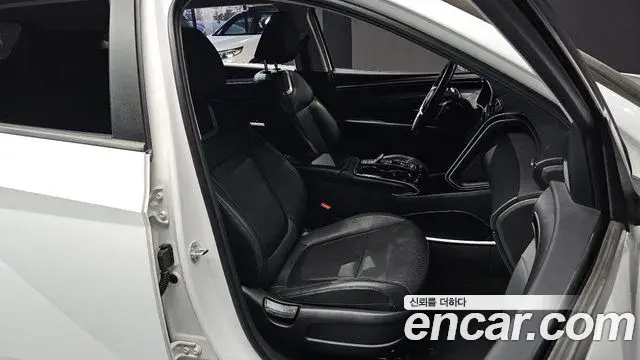 Hyundai Tucson Hybrid 2021 — Şəkil 10/20