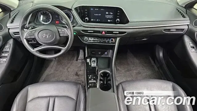 Hyundai Sonata 2019 — Фото 7/20