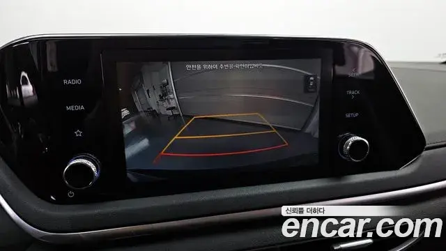 Hyundai Sonata 2019 — Фото 17/20