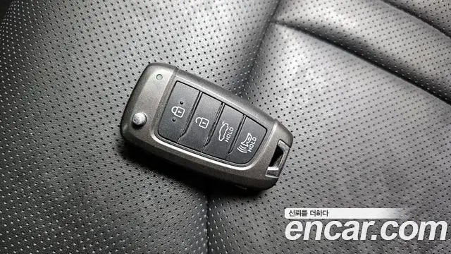 Hyundai Sonata 2019 — Фото 19/20