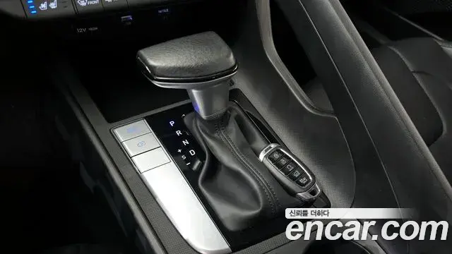 Hyundai Avante 2022 — Фото 9/20