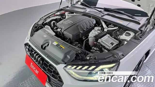 Audi A4 2022 — Şəkil 18/20