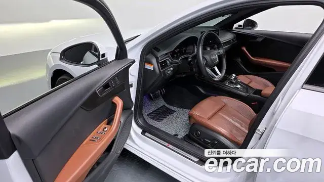 Audi A4 2022 — Şəkil 19/20