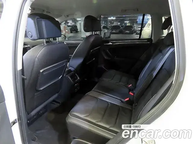 Volkswagen Tiguan 2020 — Şəkil 11/20