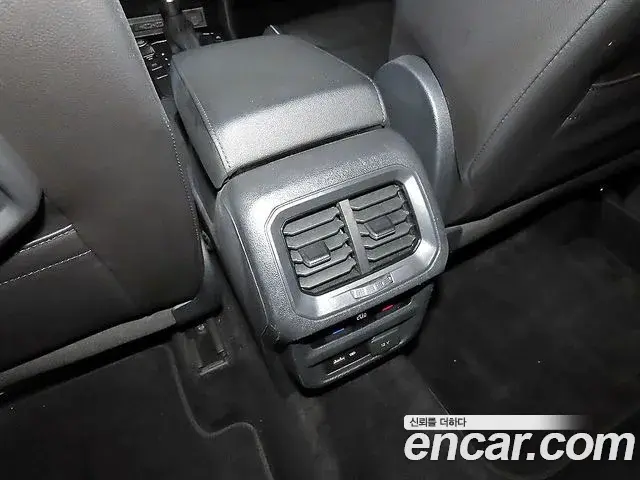 Volkswagen Tiguan 2020 — Şəkil 15/20