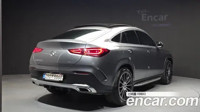 Mercedes-Benz GLE-Class 2022 — Şəkil 19/20