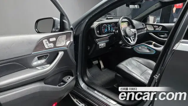 Mercedes-Benz GLE-Class 2022 — Şəkil 13/20
