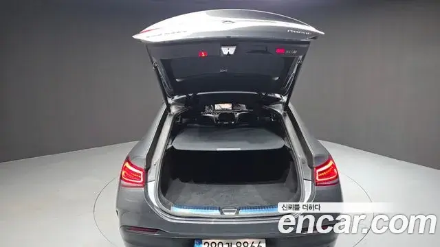 Mercedes-Benz GLE-Class 2022 — Şəkil 17/20