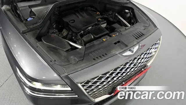 Genesis GV80 2020 — Photo 18/20