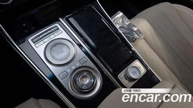 Genesis GV80 2020 — Photo 20/20