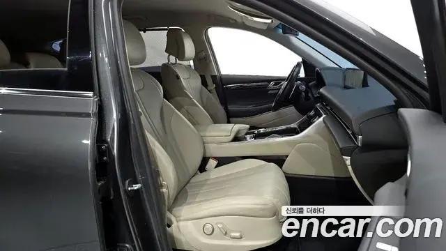 Genesis GV80 2020 — Photo 13/20