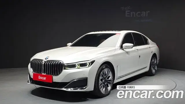 BMW 7 Series 2021 — ფოტო 15/20