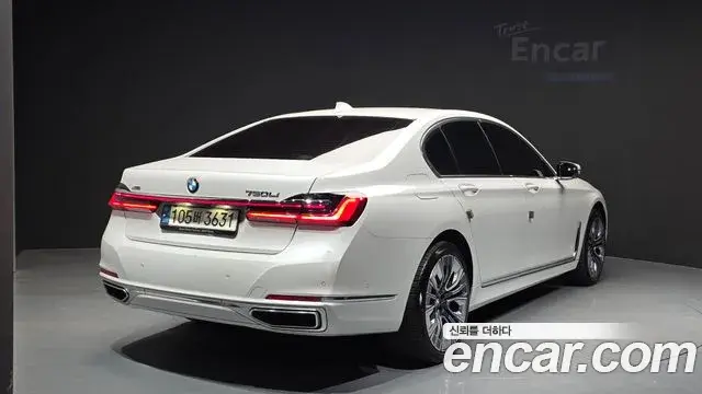 BMW 7 Series 2021 — ფოტო 19/20