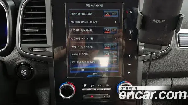 Renault Samsung QM6 2022 — ფოტო 16/20
