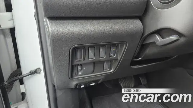 Renault Samsung QM6 2022 — Фото 18/20