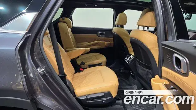 Kia Sorento 2020 — Фото 11/20