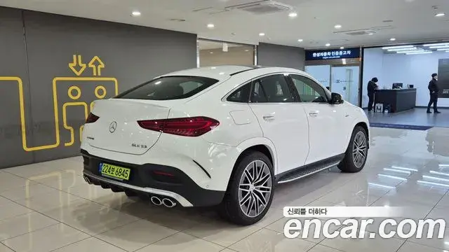 Mercedes-Benz GLE-Class 2025 — Photo 1/20