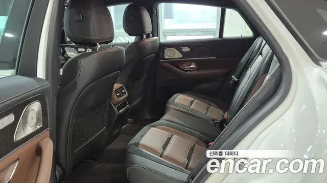 Mercedes-Benz GLE-Class 2025 — Photo 3/20