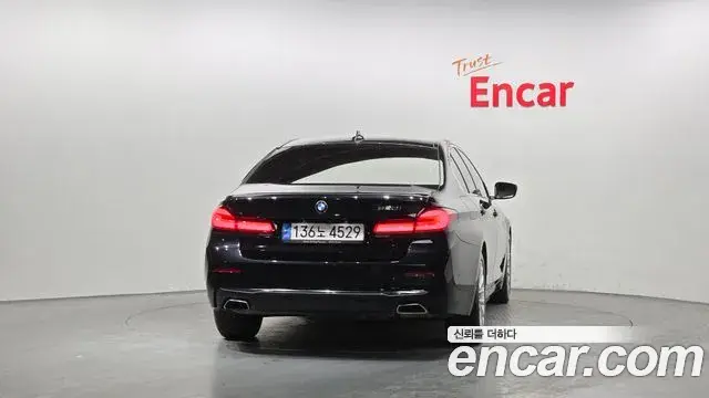 BMW 5 Series 2021 — Фото 4/20