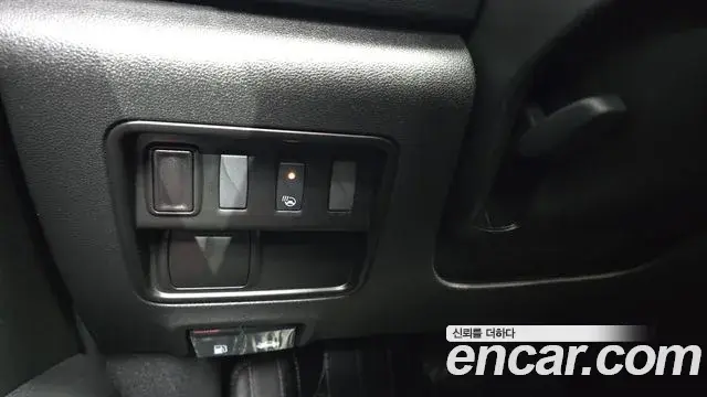 Renault Samsung QM6 2018 — ფოტო 13/20