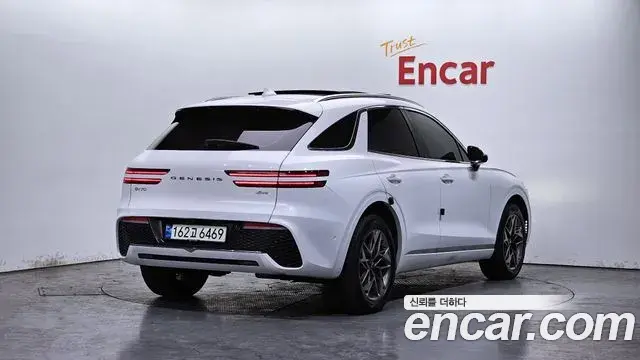 Genesis GV70 2021 — ფოტო 3/21