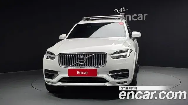 Volvo XC90 2021 — Фото 3/20