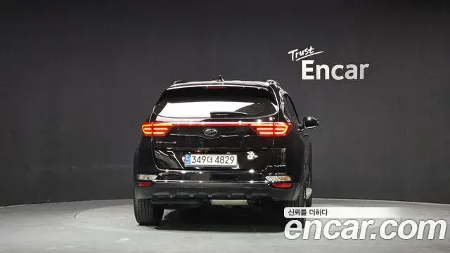 Kia Sportage The Bold 2020 — Şəkil 18/20
