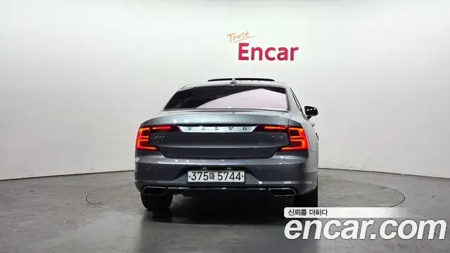 Volvo S90 2020 — Şəkil 3/20