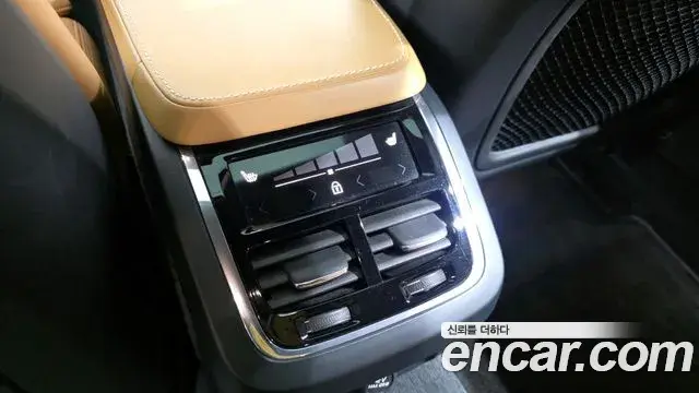 Volvo S90 2020 — Şəkil 14/20