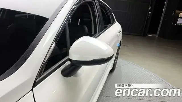 Kia K5 2020 — Şəkil 13/38