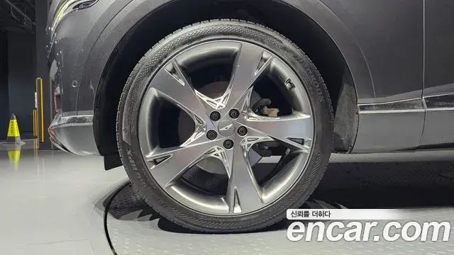 Genesis GV80 2021 — Şəkil 9/32