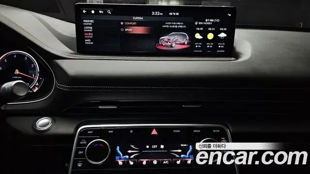 Genesis GV80 2021 — Şəkil 28/32