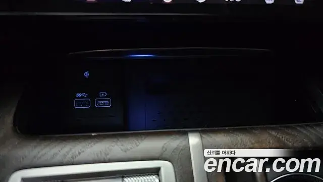 Genesis GV80 2021 — Şəkil 16/32