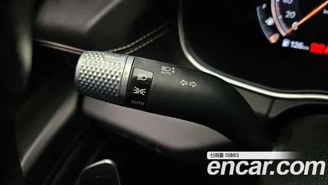 Genesis GV80 2021 — Şəkil 20/32