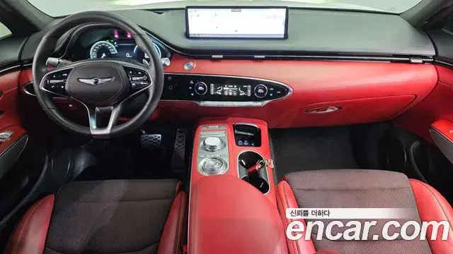 Genesis GV70 2021 — ფოტო 25/33