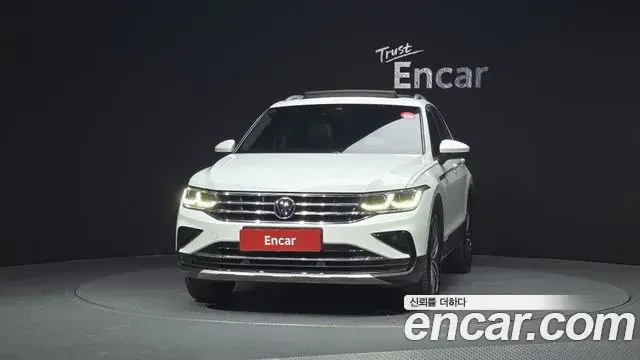 Volkswagen Tiguan 2021 — Şəkil 20/31
