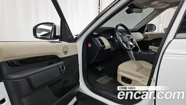 Land Rover Discovery 5 2021 — Şəkil 16/20