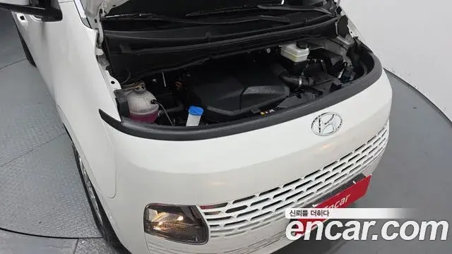 Hyundai Staria 2024 — Şəkil 23/32