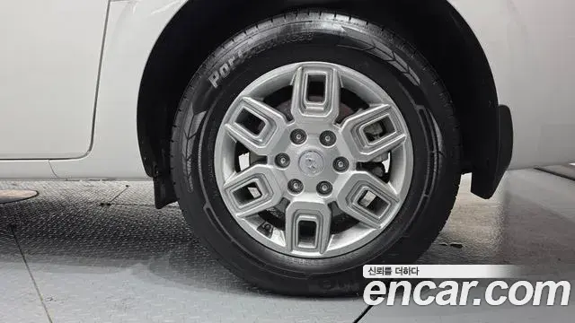 Hyundai Staria 2024 — Şəkil 26/32