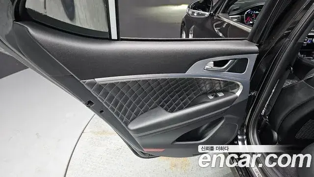 Genesis G70 2018 — Şəkil 1/30