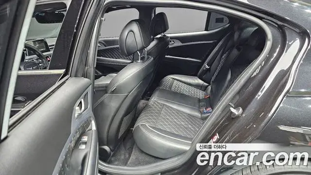 Genesis G70 2018 — Şəkil 26/30
