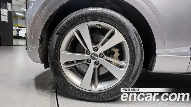 Genesis GV80 2021 — Фото 5/20