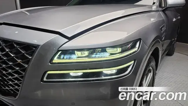 Genesis GV80 2021 — ფოტო 14/30