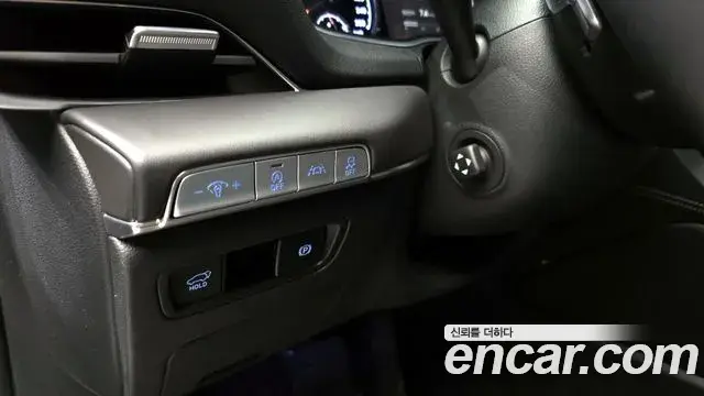 Genesis GV80 2021 — ფოტო 30/30