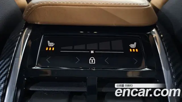 Volvo V60 Cross Country 2021 — Photo 19/37